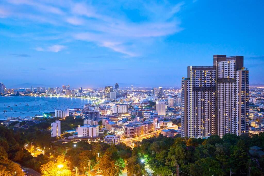 Unixx By Tech Pattaya Exterior foto