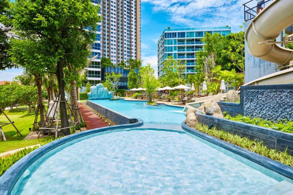 Unixx By Tech Pattaya Exterior foto